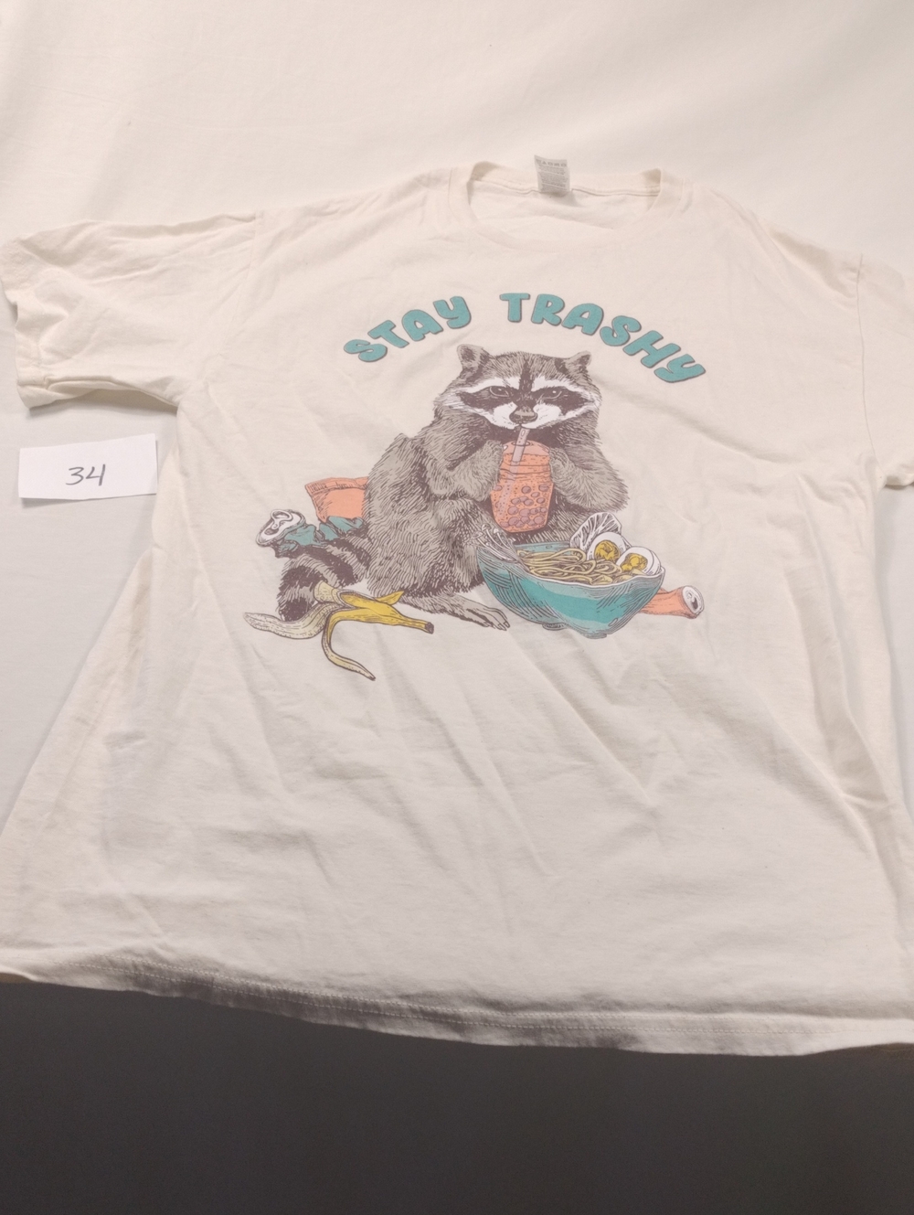 Stay Trashy Raccoon Graphic T Men's Size Medium